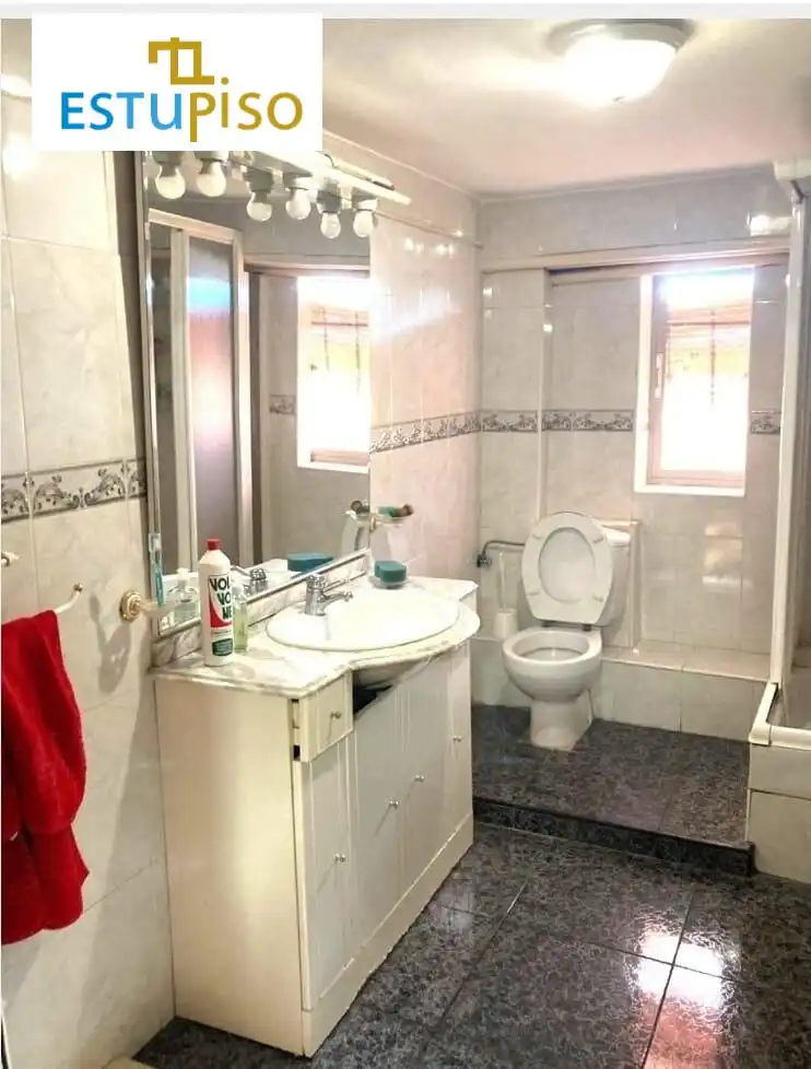 Baño de Residencial en venta en Mansilla Mayor