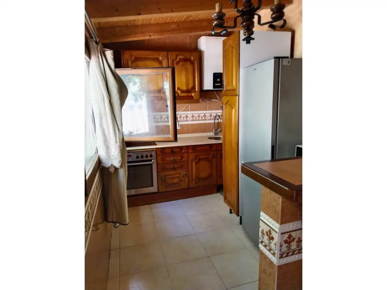 Cocina de Apartamento de alquiler en Burgos con Calefacción y Amueblado