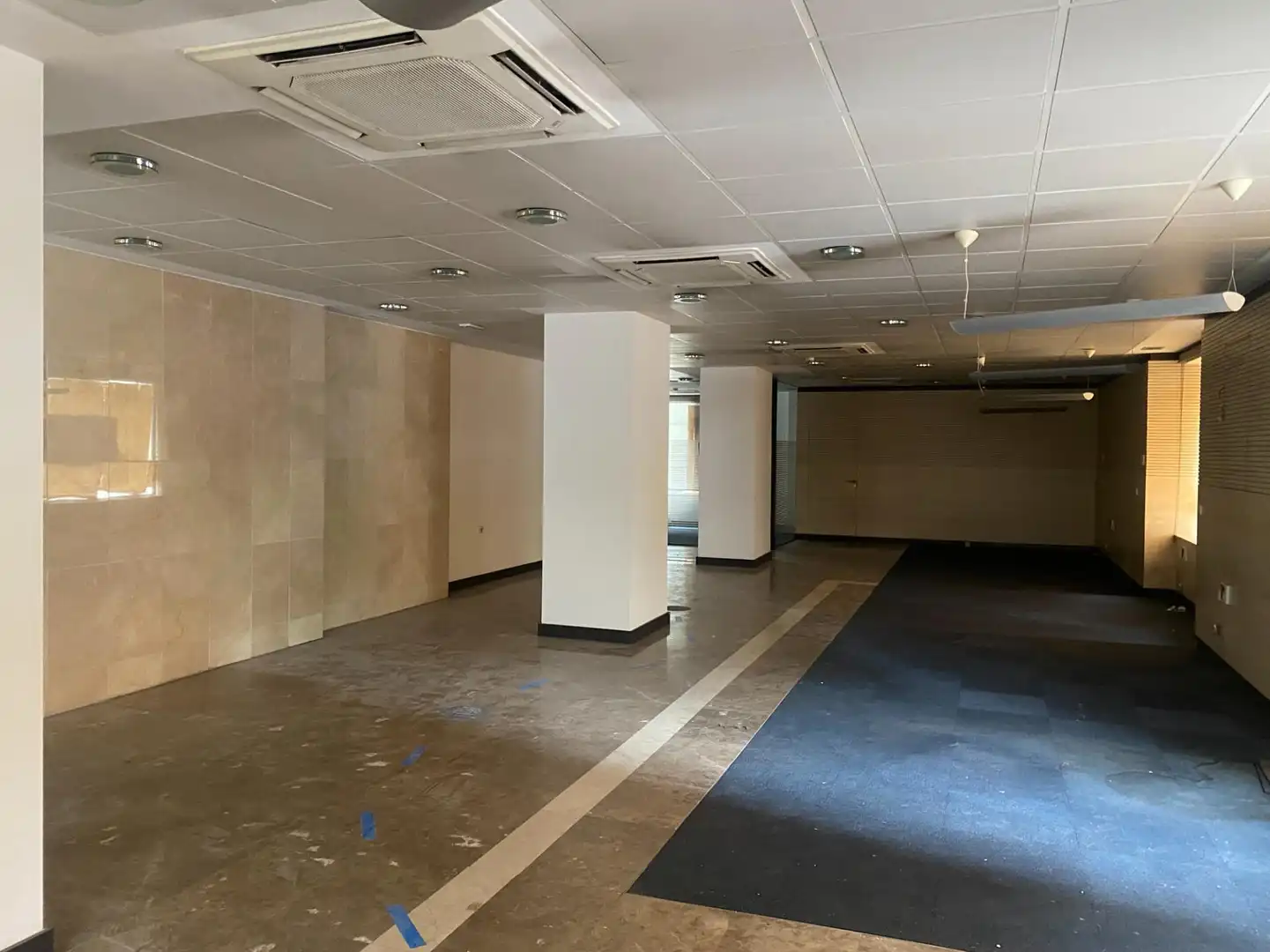 Local comercial en alquiler en Ruta de la Plata