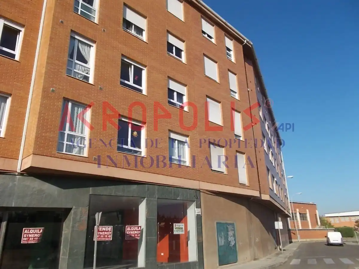 Local comercial en venda a Armunia