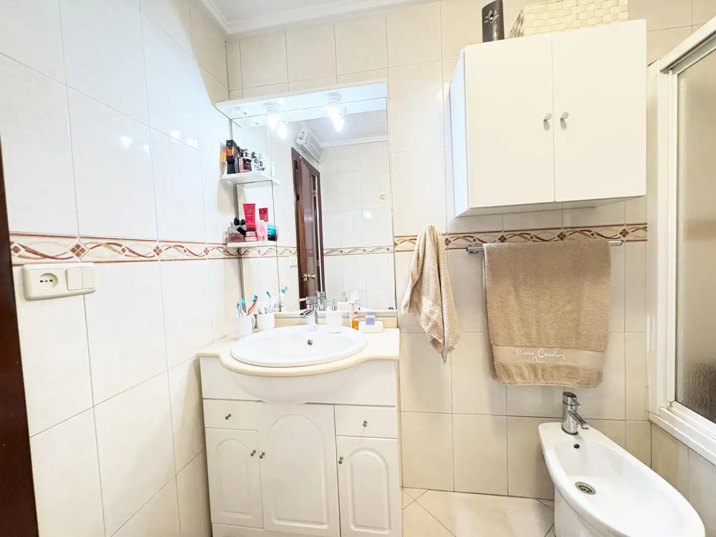 Bathroom of Apartments for sale in Almoradí  with Air Conditioner, Furnished and Balcony