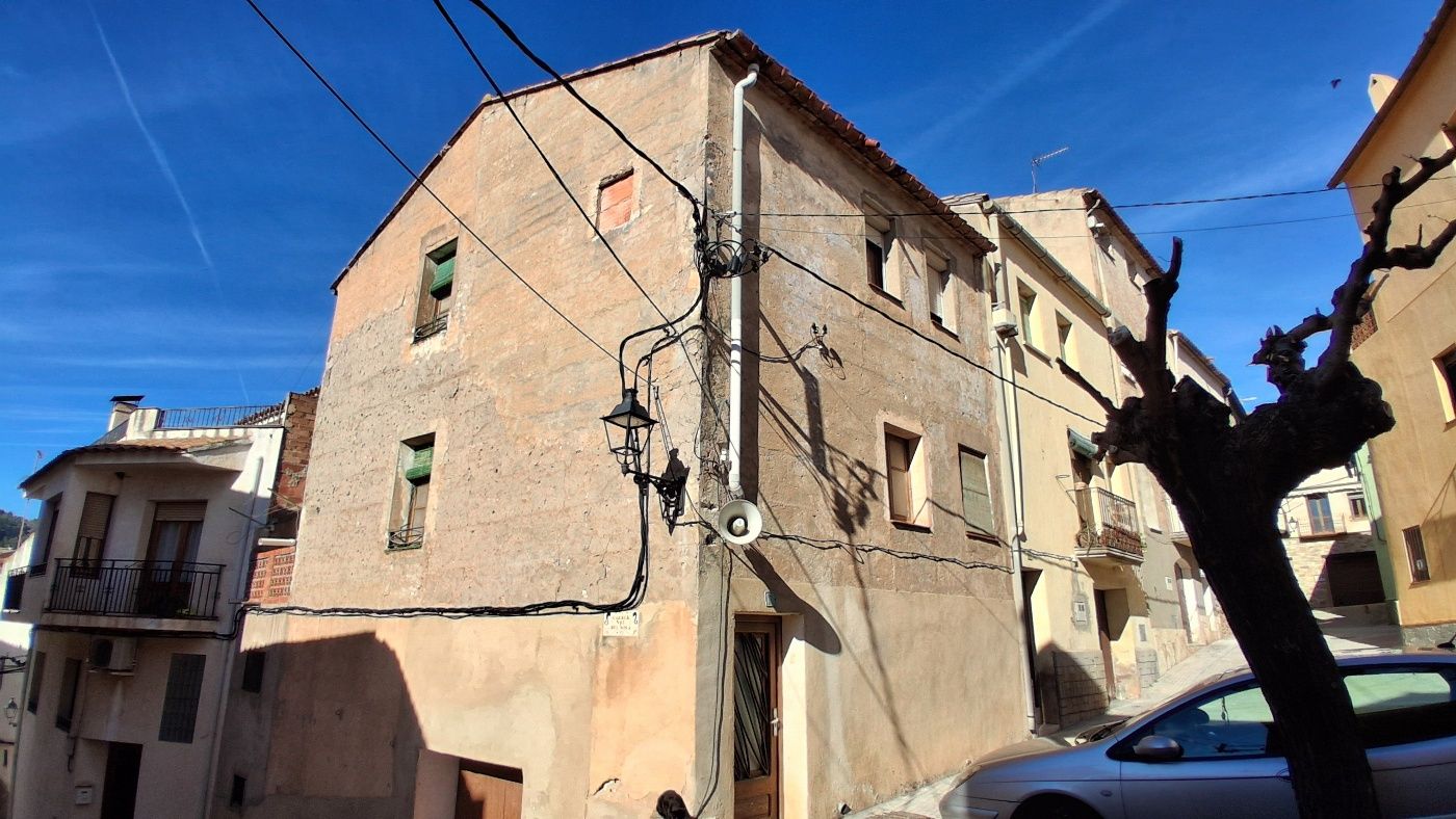 Vista exterior de Casa adosada en venta en Rasquera con Terraza