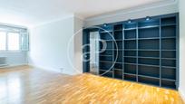 Bedroom of Flat to rent in  Barcelona Capital  with Air Conditioner and Heating