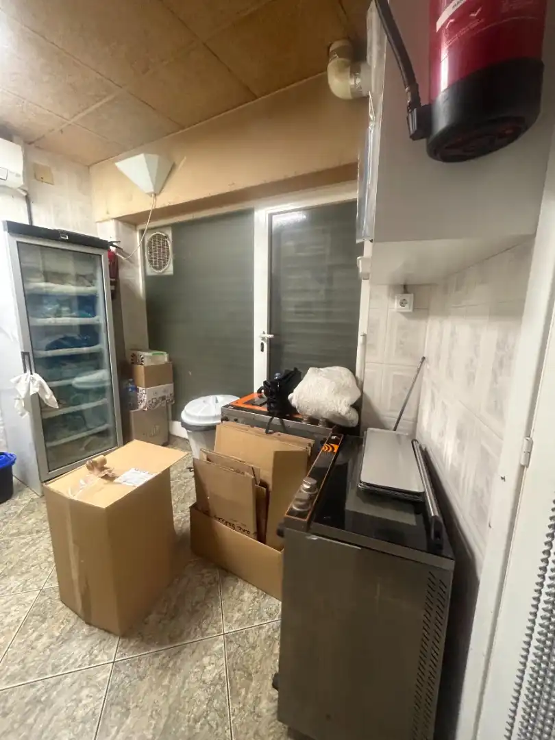 Local comercial en traspaso en Centre, imagen 2