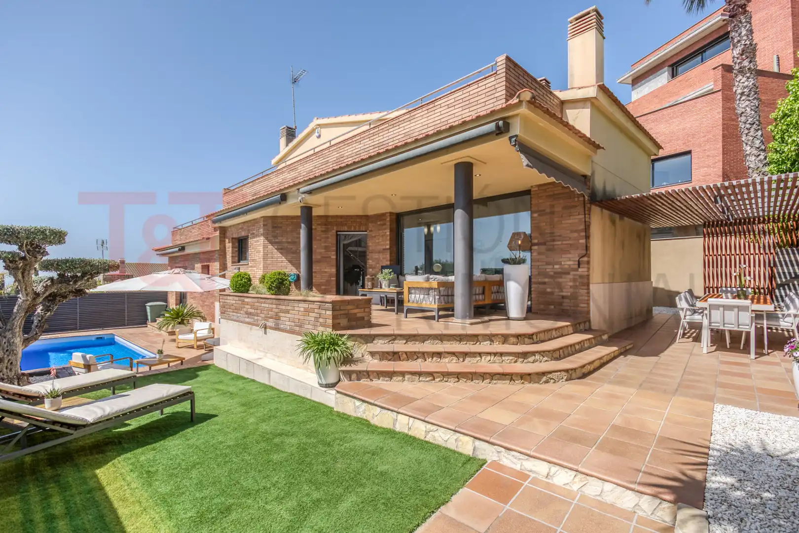 Terraza de Casa o chalet en venta en Vilanova i la Geltrú con Aire acondicionado, Calefacción y Terraza