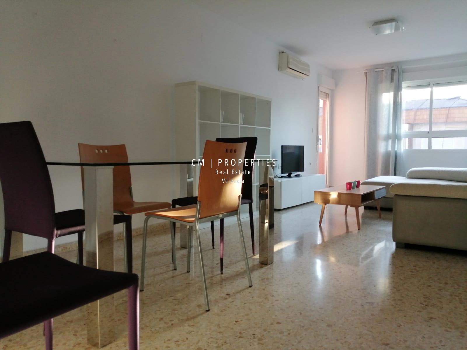 Sala d'estar de Pis de lloguer en  Valencia Capital amb Aire condicionat, Calefacció i Terrassa