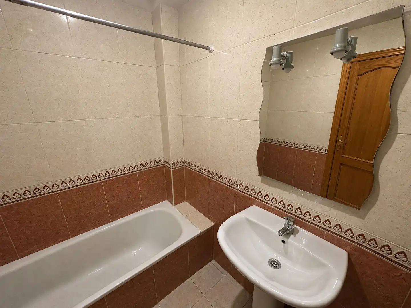 Baño de Piso en venta en Granadilla de Abona con Terraza, Trastero y Amueblado