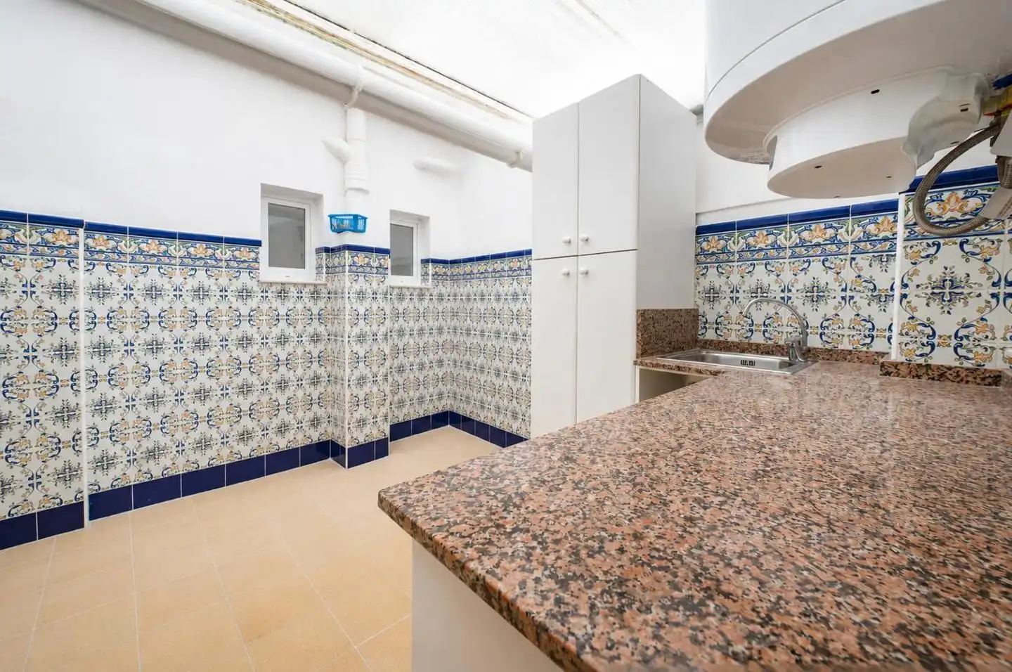Cocina de Apartamento en venta en Santa Pola con Aire acondicionado, Terraza y Amueblado