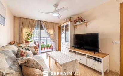 Living room of Flat for sale in Vilanova i la Geltrú  with Balcony