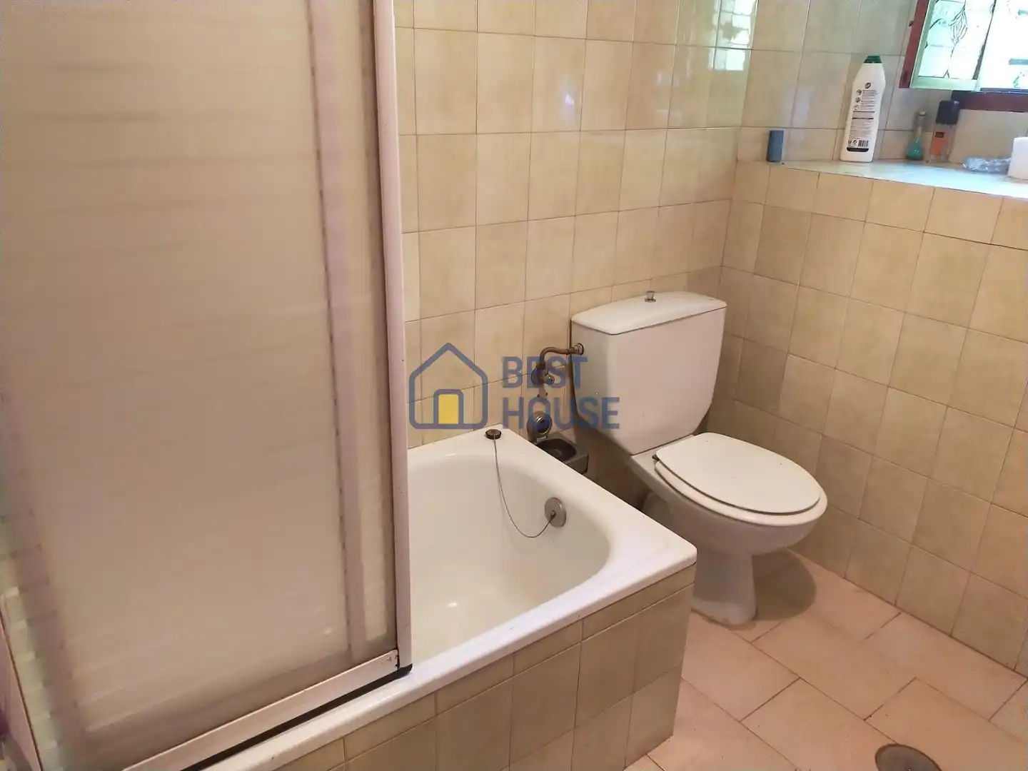 Baño de Casa o chalet en venta en Boñar con Jardín privado