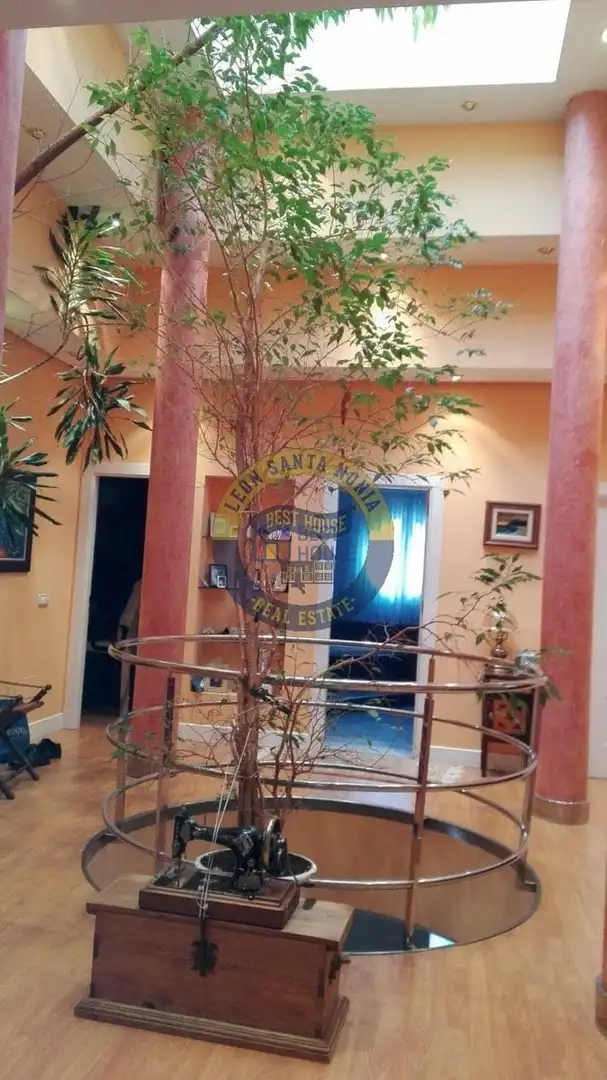Casa o chalet en venta en Valdefresno con Calefacción, Jardín privado y Parquet