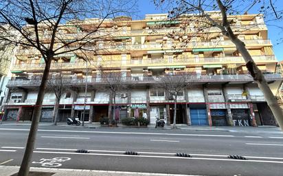 Vista exterior de Local en venda en  Barcelona Capital