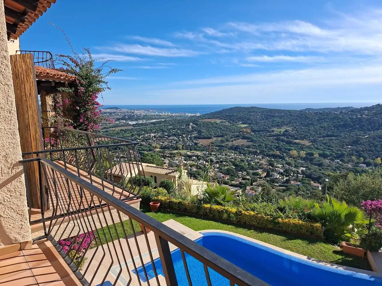 Detached house with terrace for sale in Cabanyes - Mas Ambrós - Mas Pallí, imagen 7