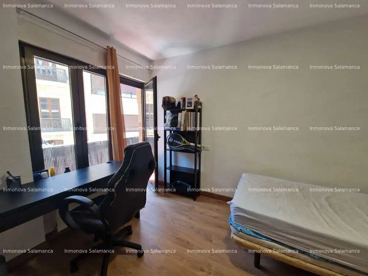 Habitación de Piso de alquiler en Salamanca con Calefacción, Amueblado y Horno