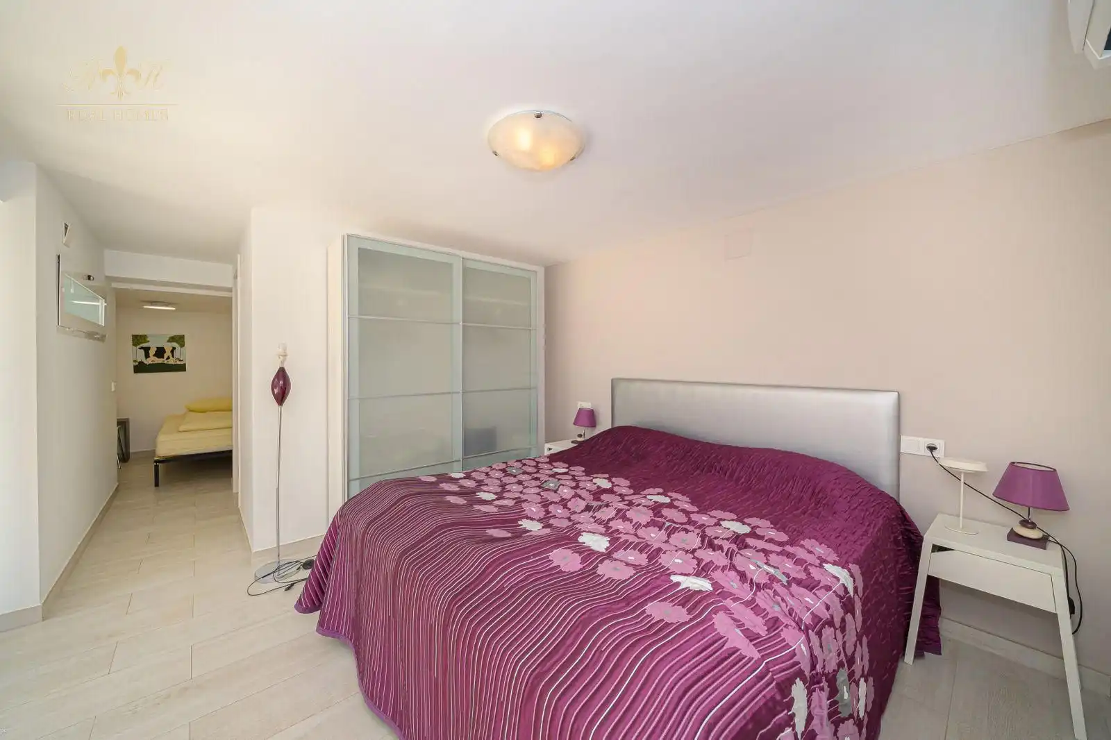 Bedroom of Houses for sale in L'Alfàs del Pi  with Air Conditioner, Terrace and Swimming Pool