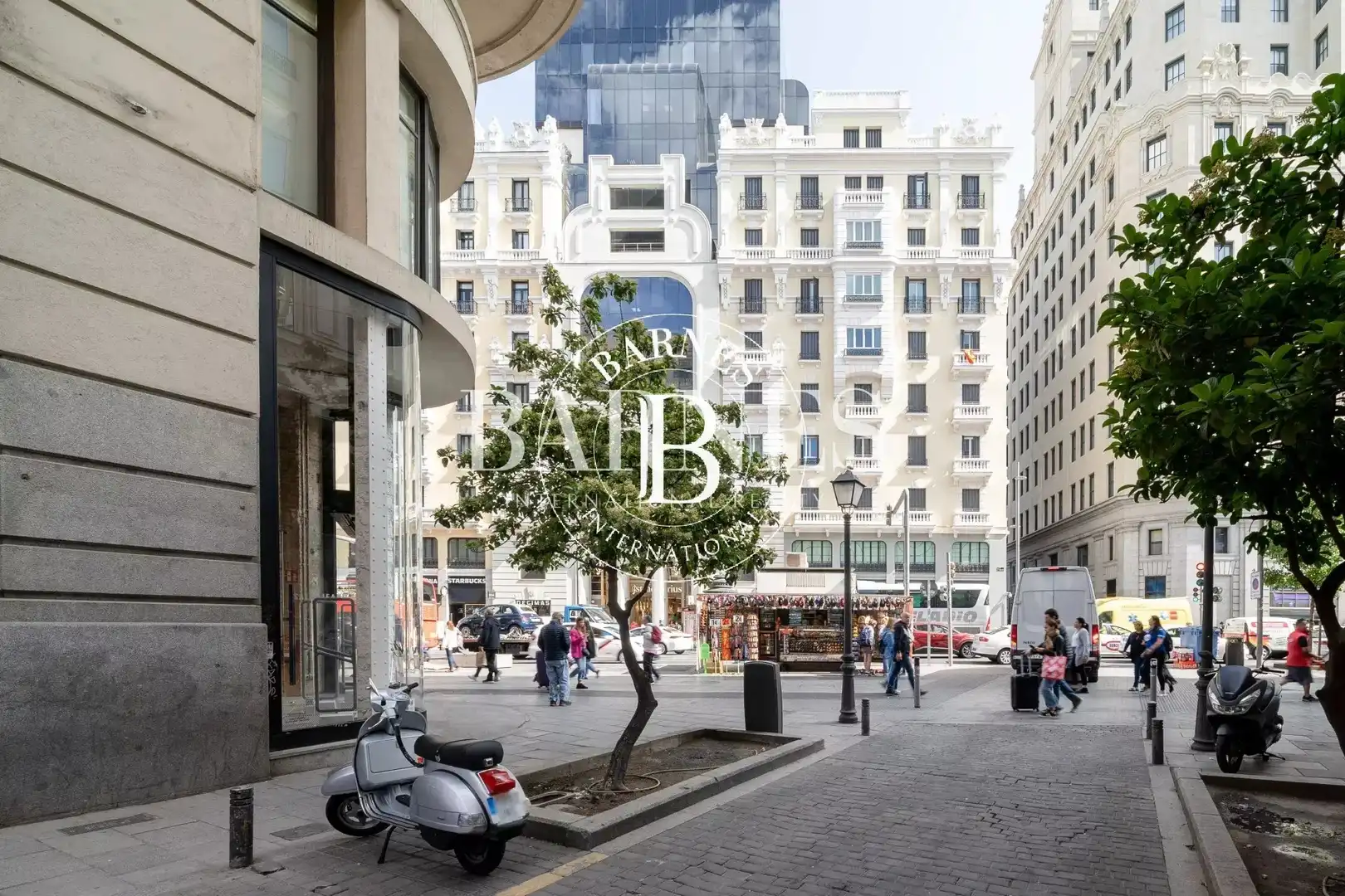 Vista exterior de Piso de alquiler en Madrid con Aire acondicionado, Calefacción y Amueblado
