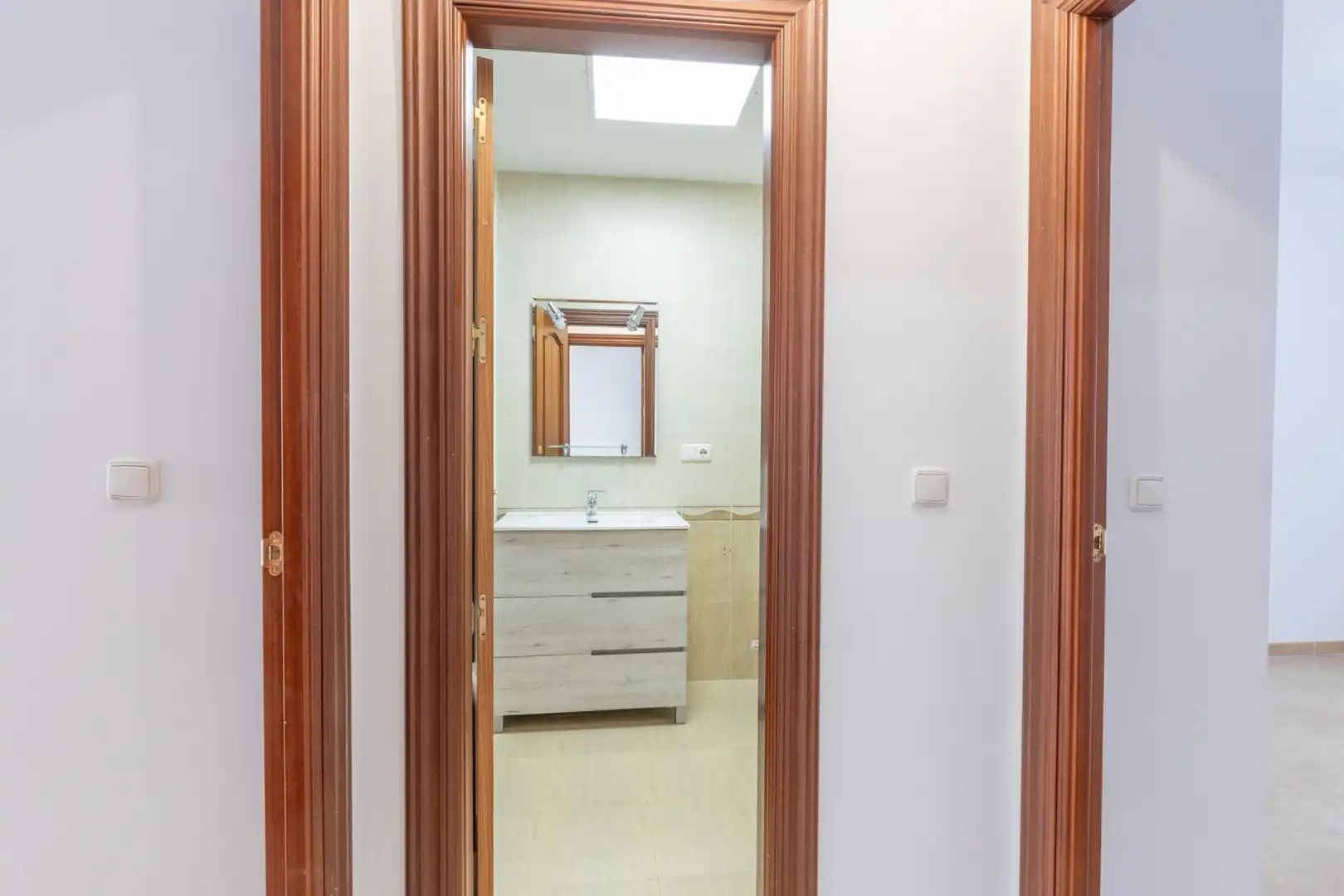 Bathroom of Flat for sale in Alhendín  with Air Conditioner