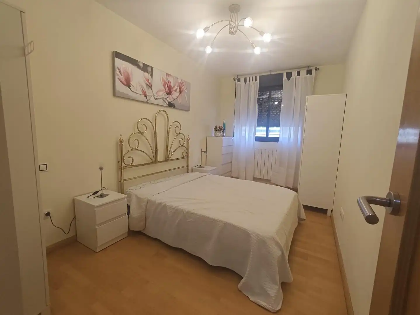Bedroom of Study for rent in Zaragoza  with Heating, Storage room and Furnished