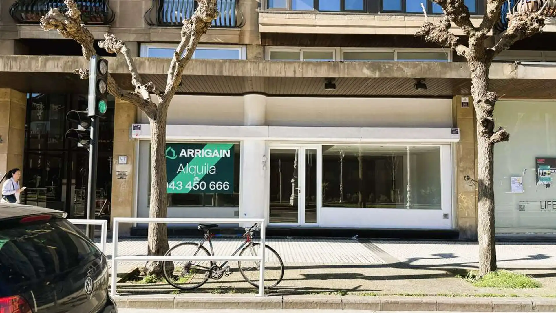 Vista exterior de Local de alquiler en Donostia - San Sebastián 