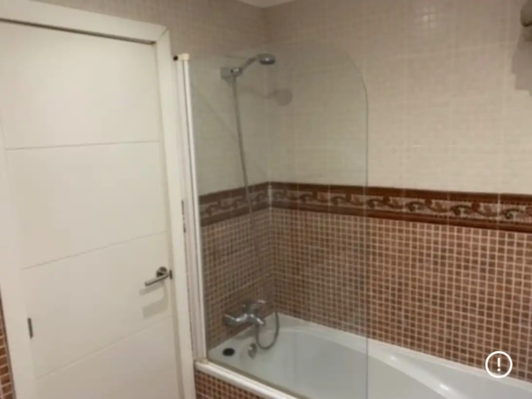 Bathroom of Houses for sale in Marítim