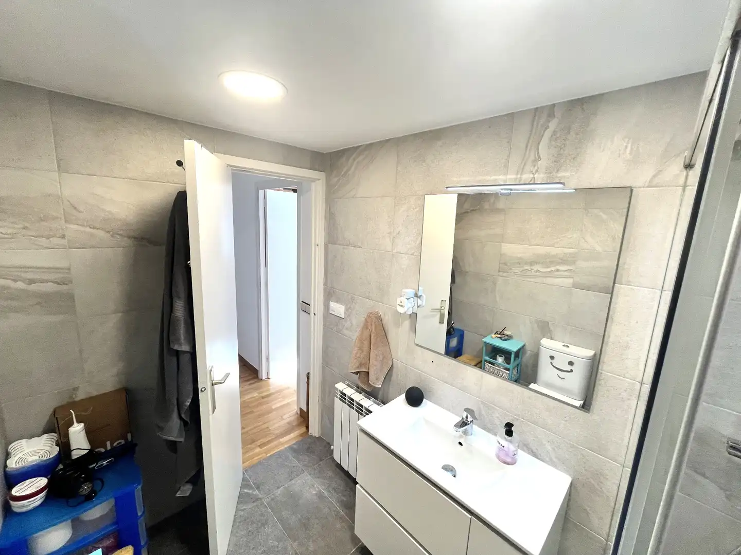 Baño de Piso en venta en Santa Coloma de Cervelló con Calefacción, Parquet y Horno