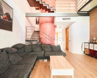 Sala d'estar de Casa adosada en venda en Granollers amb Aire condicionat, Calefacció i Parquet