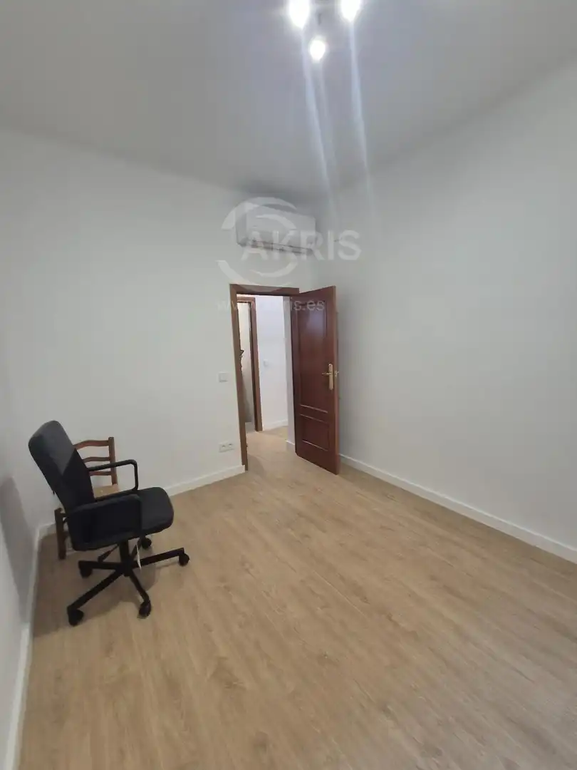 Wohnung zur Miete in Esteban Illan, Casco Histórico
