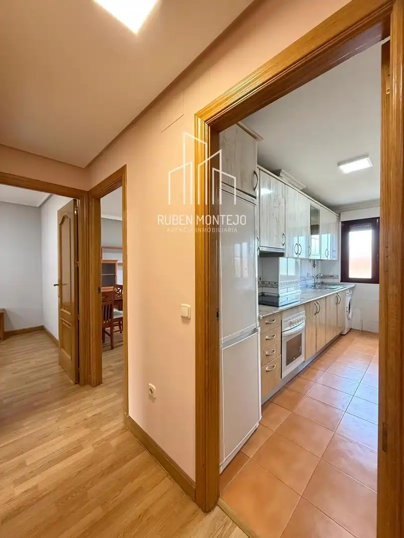 Cocina de Piso en venta en Salamanca con Calefacción, Terraza y Amueblado