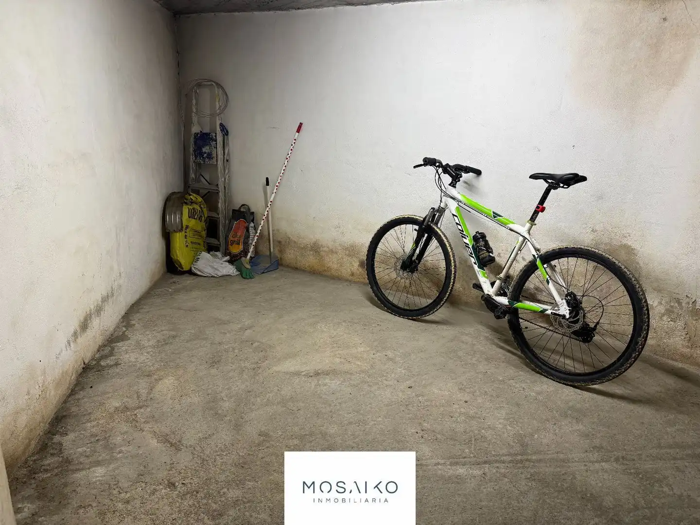 Garaje en venta en Córdoba