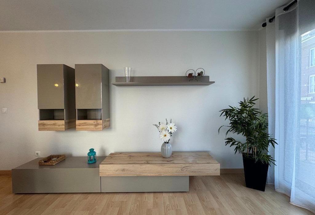 Living room of Flat for sale in Los Corrales de Buelna   with Heating, Private garden and Parquet flooring