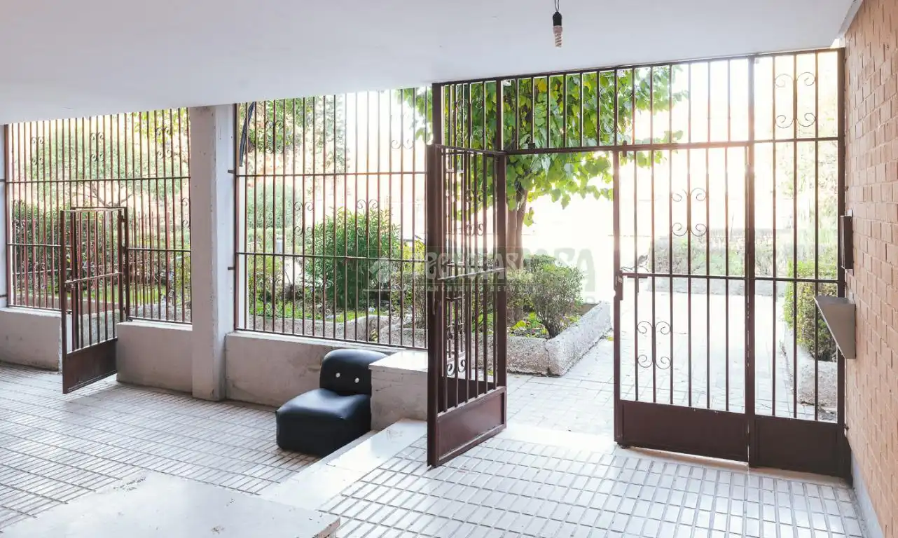 Flat for sale in Granada