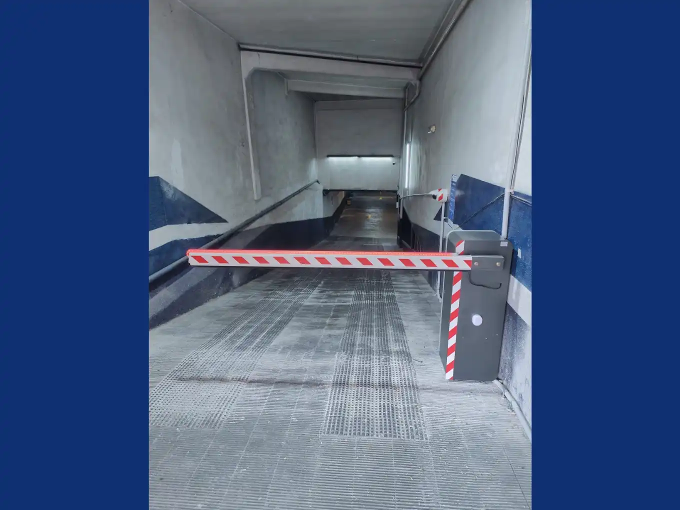 Parking de Garaje de alquiler en Madrid con Alarma