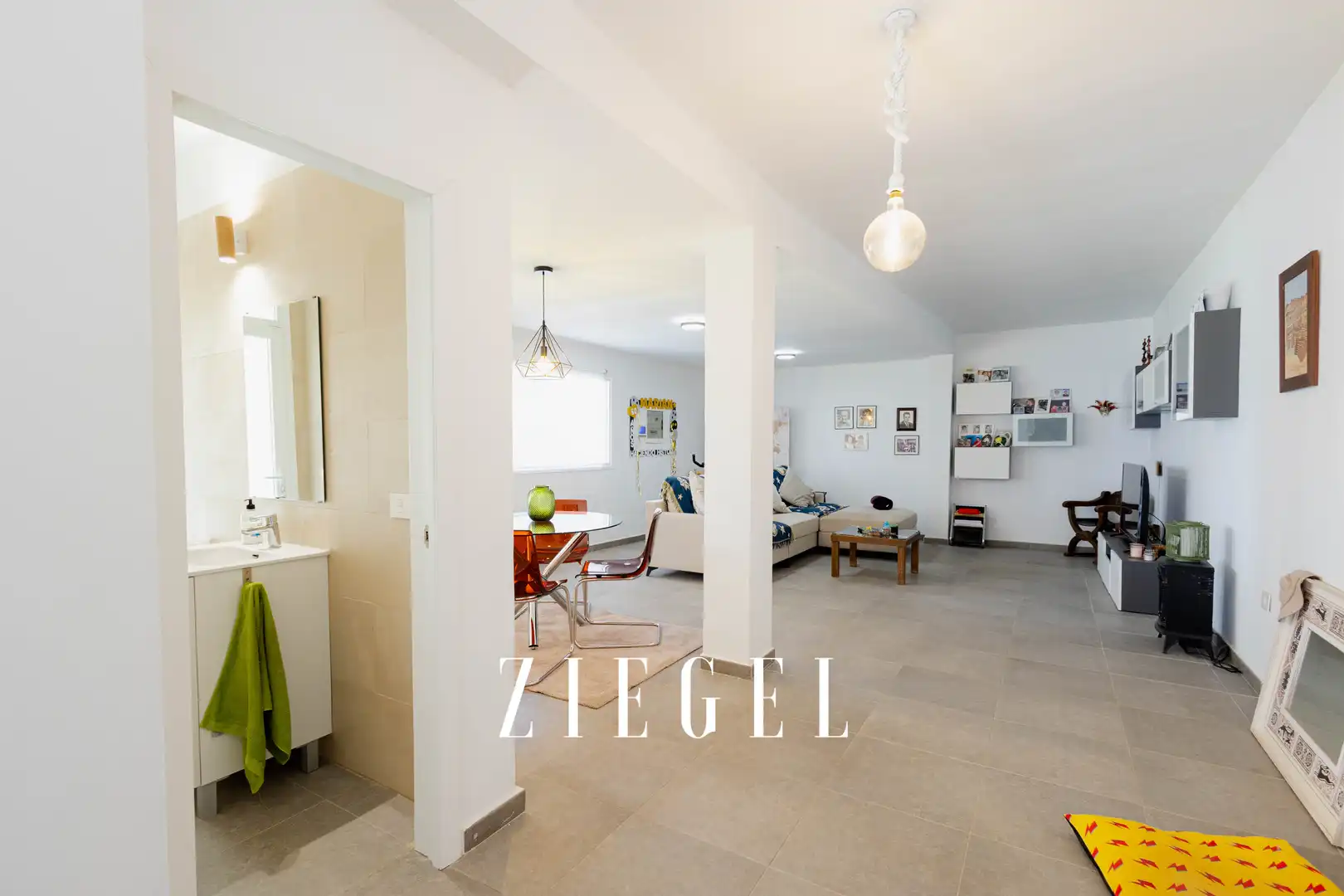 Living room of Houses for sale in San Cristóbal de la Laguna  with Private garden, Terrace and Storage room