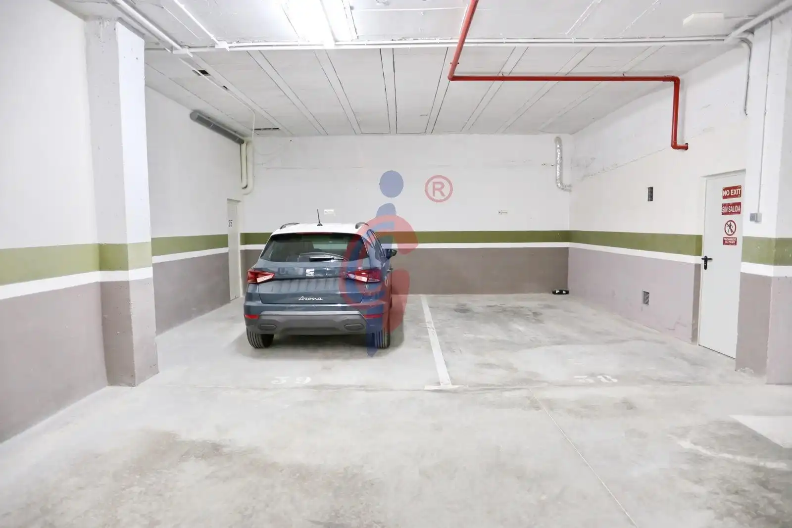 Parking de Apartamento en venta en La Marina