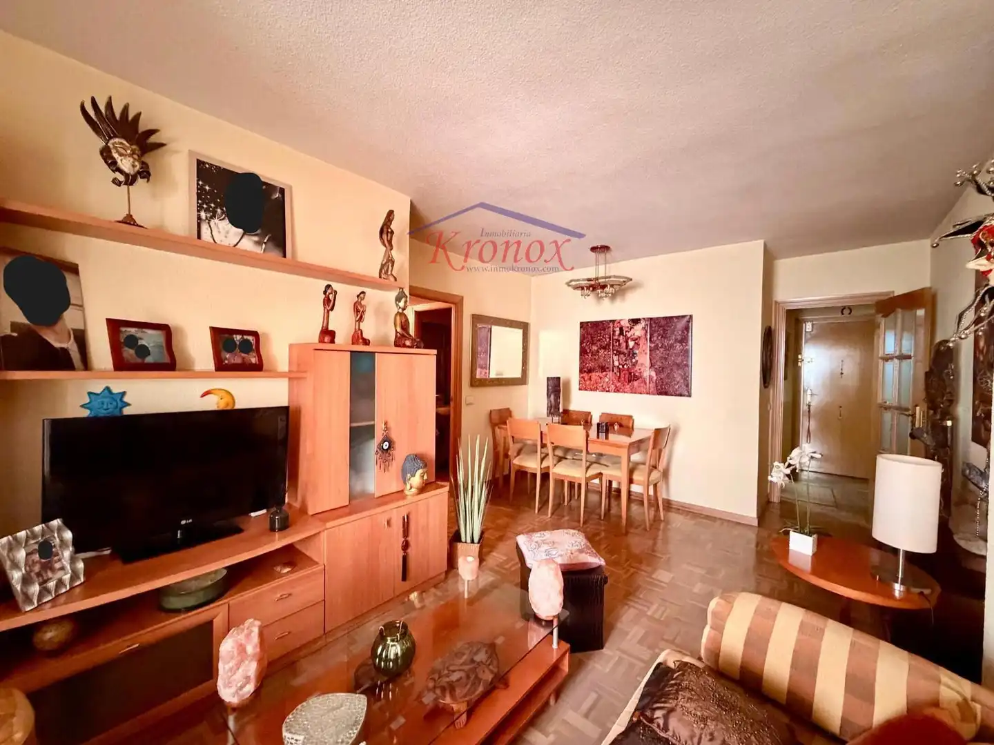 Living room of Flat for sale in Madrid  with Heating, Terrace and Furnished