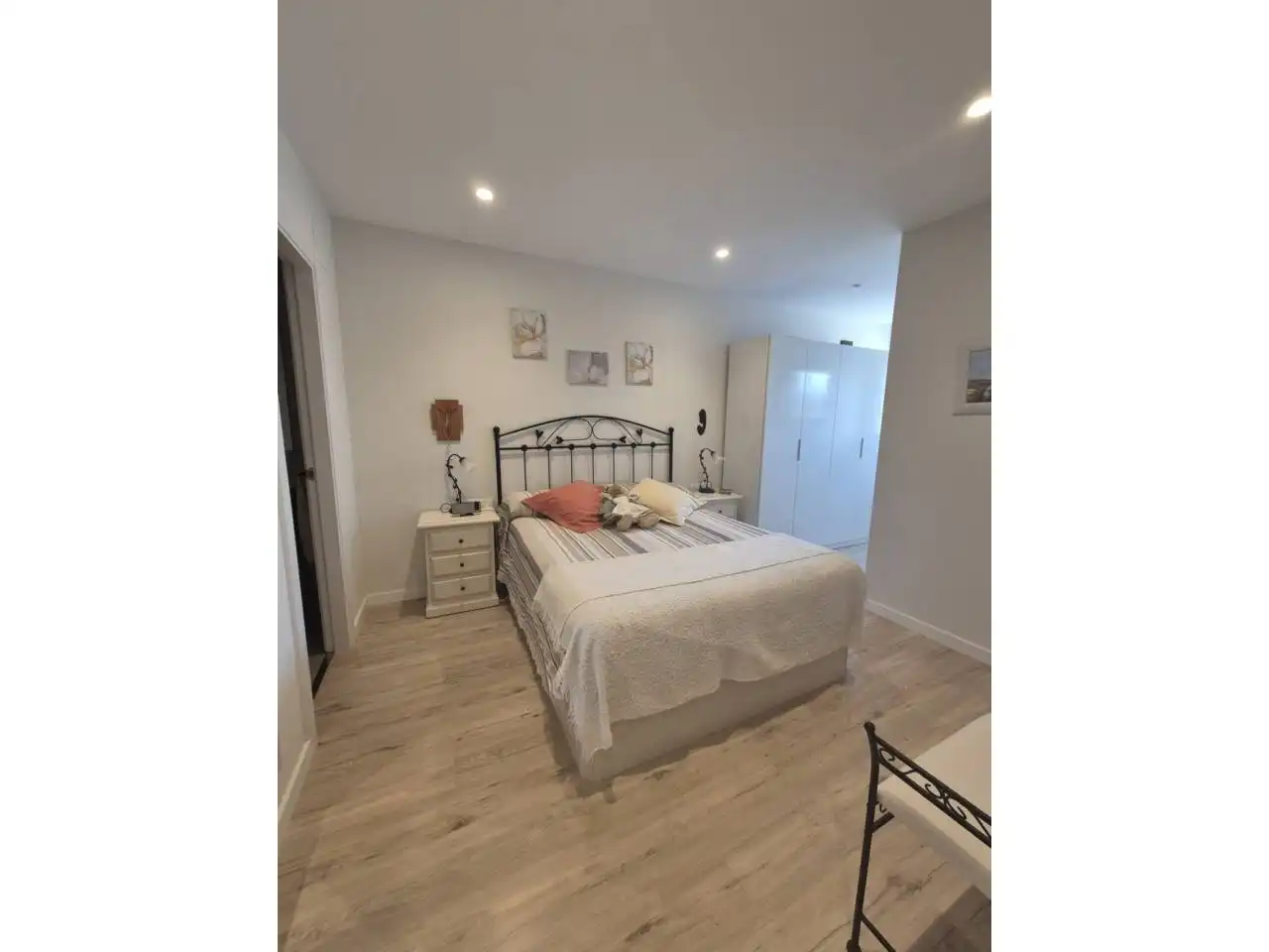 Bedroom of Flat for rent in Santa Maria - L'Eixample - Sud Sumella