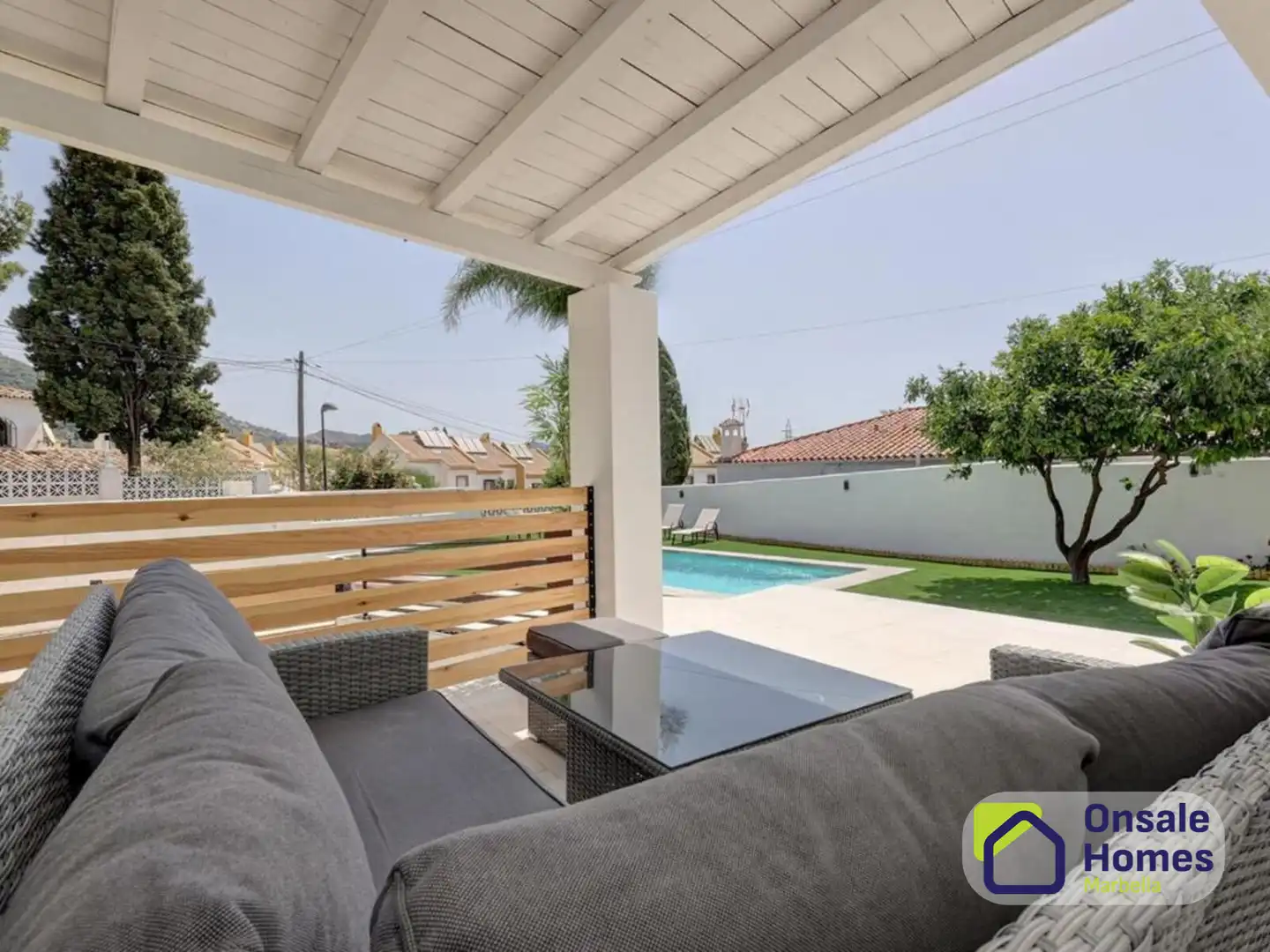 Terrassa de Casa o xalet en venda en Marbella amb Aire condicionat, Jardí privat i Terrassa