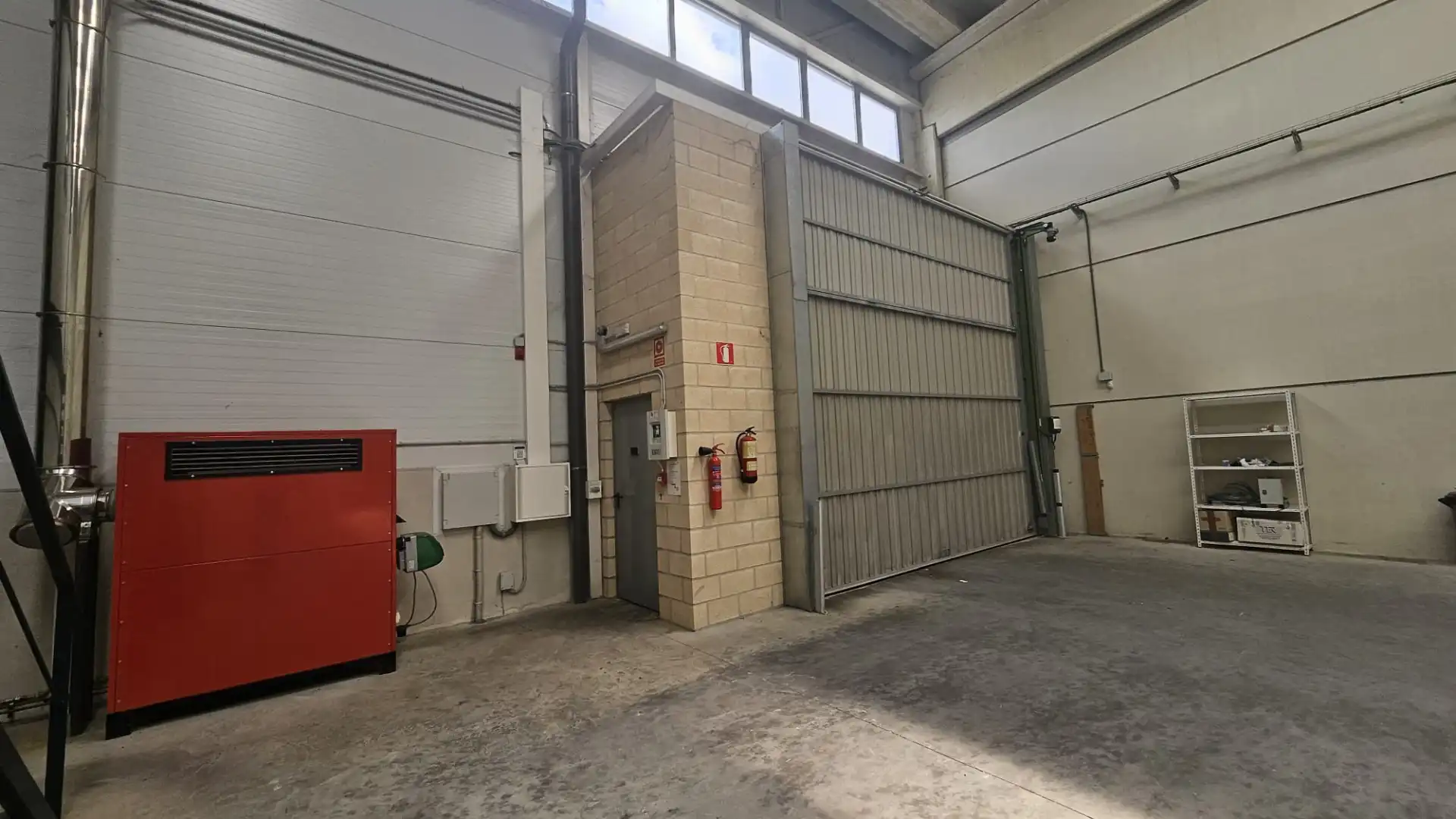 Industrial buildings for sale in Iruña Oka / Iruña de Oca  with Heating and Alarm
