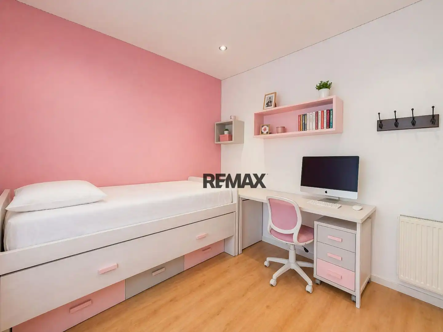 Schlafzimmer von Gebäude zum Verkauf in Roses