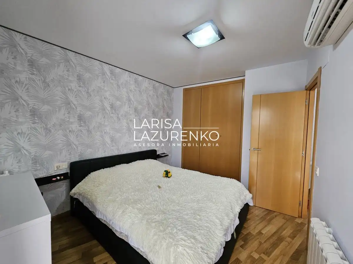 Bedroom of Flat for sale in Cambrils  with Air Conditioner, Heating and Balcony