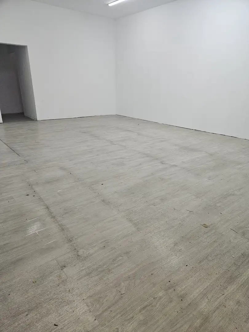 Local comercial de lloguer a Avinguda de Catalunya, imagen 6