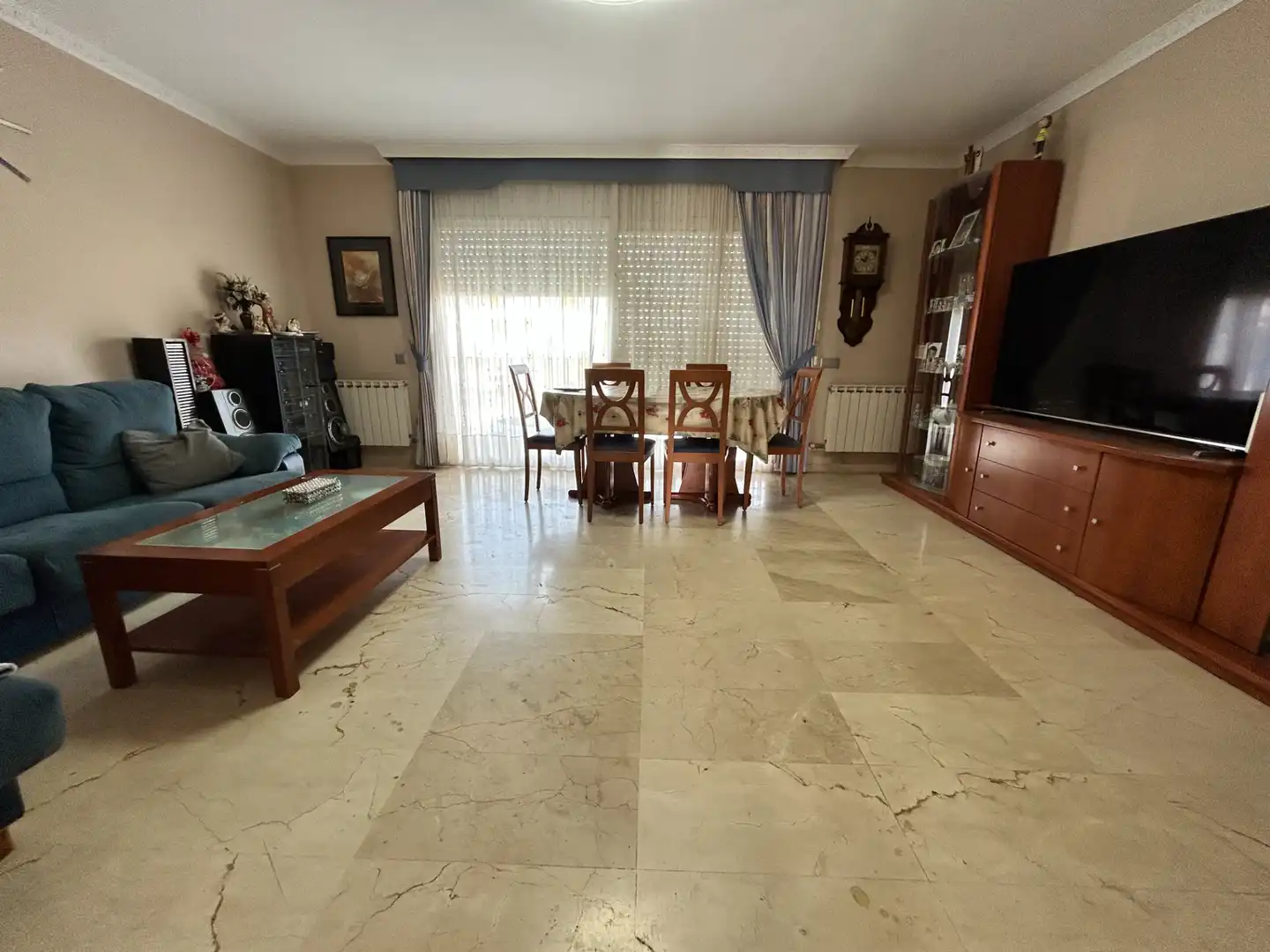 Sala de estar de Casa adosada en venta en Valls con Aire acondicionado, Calefacción y Terraza