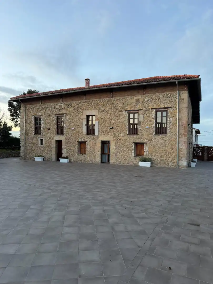 Gebäude zum Verkauf in Miengo pueblo