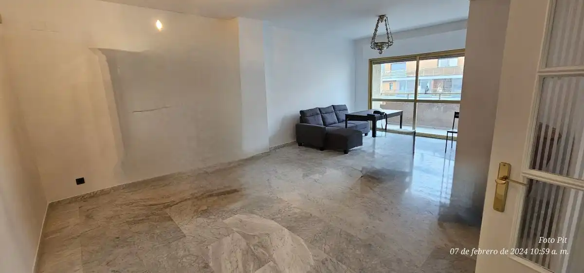 Piso de alquiler en camilo jose cela, La Buhaira