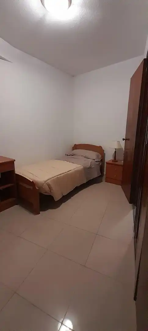 Habitación de Piso en venta en Córdoba con Alarma