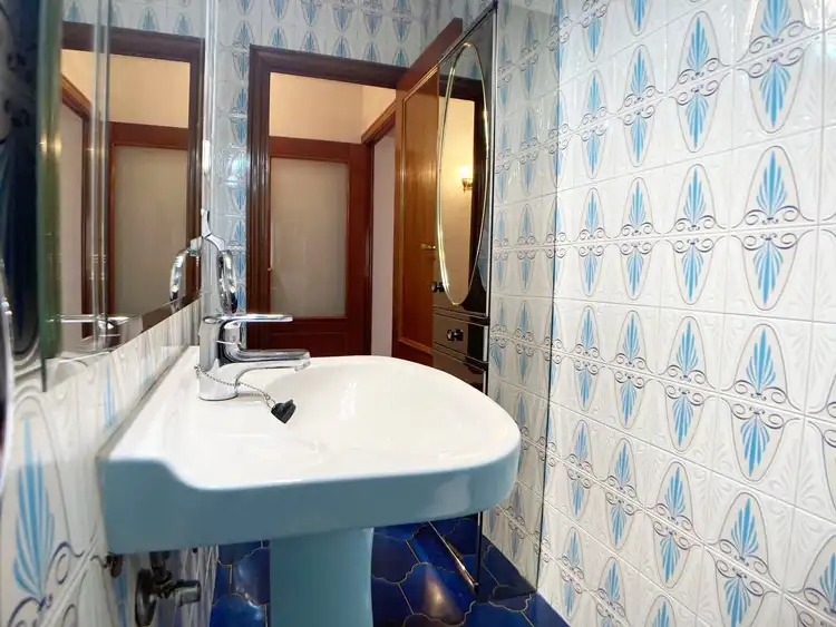 Piso con ascensor en venta en Calle de Valdecanillas, imagen 15