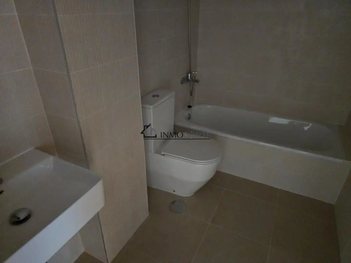 Bathroom of Flat for sale in Soutomaior  with Storage room