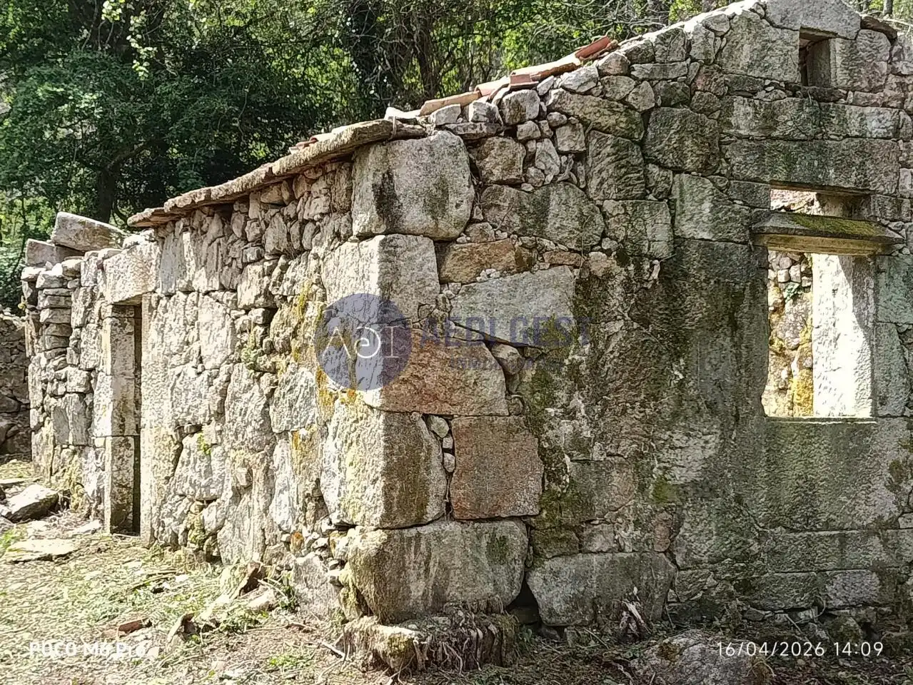 Vista exterior de Finca rústica en venta en Gondomar con Calefacción y Jardín privado