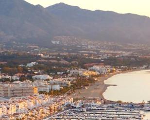 Vista exterior de Local de lloguer en Marbella