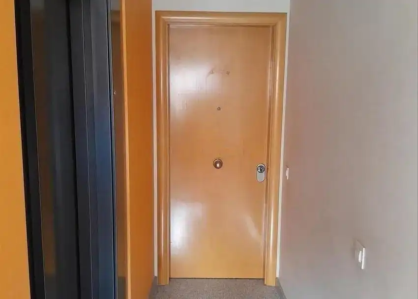 Se vende dúplex OKUPADO en Navarcles Barcelona., immagine 2